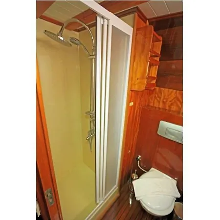 Selvese Luxury Collection Yatching